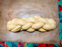 Load image into Gallery viewer, Traditional Challah Bread